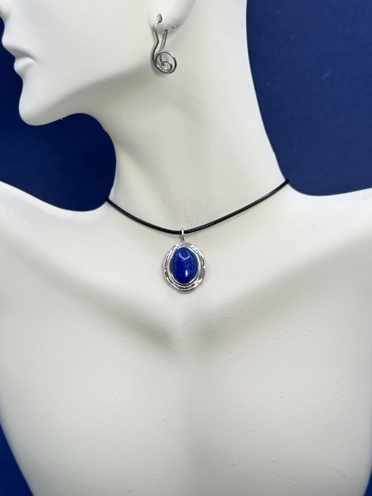Lapis Lazuli Pendant, Lapis Zoisite Crystal, Y2K necklace, Protection necklace, Trending now, daughter in law gift, 40th birthday gift, Mama necklace, 30th birthday gift, 40th birthday, mother of the bride, mother of groom gift,friendship necklace, best friend necklace