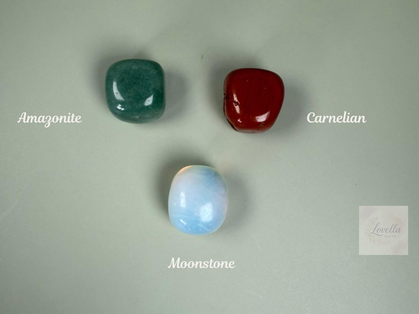 Crystal gift, Meditation stone, Real Crystal, Tumble Stone, Tumble gemstone, Crystal kit, Real Crystal, Crystal jewelry, Gift for friend, Meditation stone, Carnelian gemstone, Moonstone gift, Stress relief