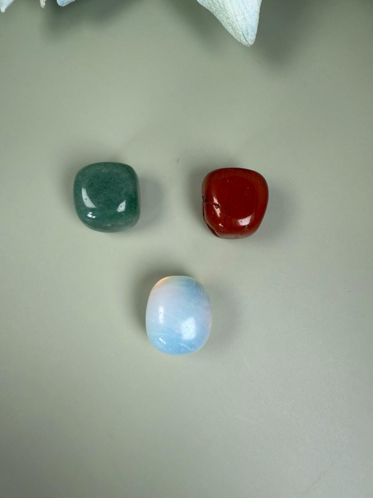 Crystal gift, Meditation stone, Real Crystal, Tumble Stone, Tumble gemstone, Crystal kit, Real Crystal, Crystal jewelry, Gift for friend, Meditation stone, Carnelian gemstone, Moonstone gift, Stress relief