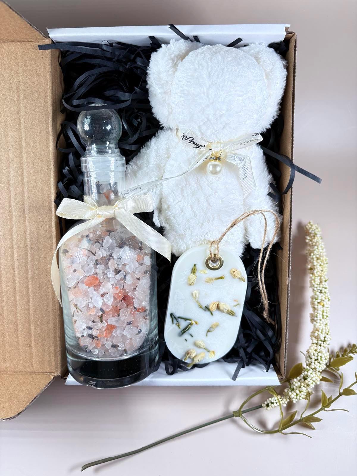 Care Package for Her Personalized Birthday Gift Birth Flower Bday Gift for Her Gift for Best Friend Hygge Gift Box Self Care Gift Box