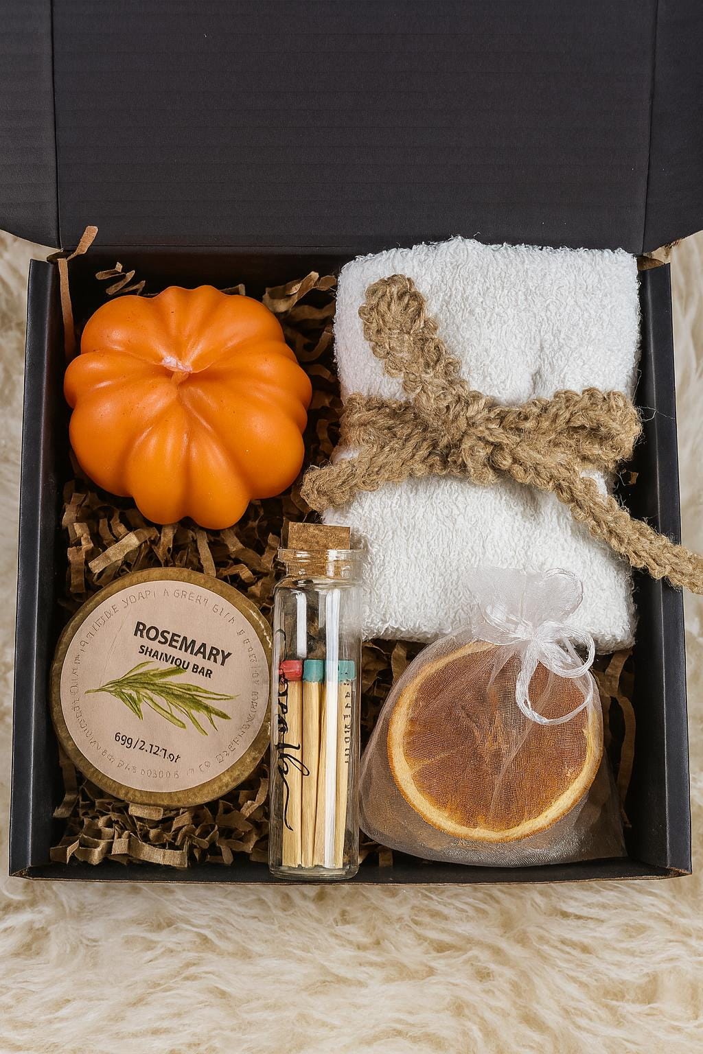Thanksgiving Gift Box, Fall Spa Gift Set, Autumn Self Care Package, Hygge Fall Gift Box, Hello Fall Care Package, Fall Gift Basket, Cozy Fall Gift, Seasonal Gift Box, Hygge Fall Gift Basket: Thanksgiving Gift Box - Cozy Care Package with Spa and Self-Care Items