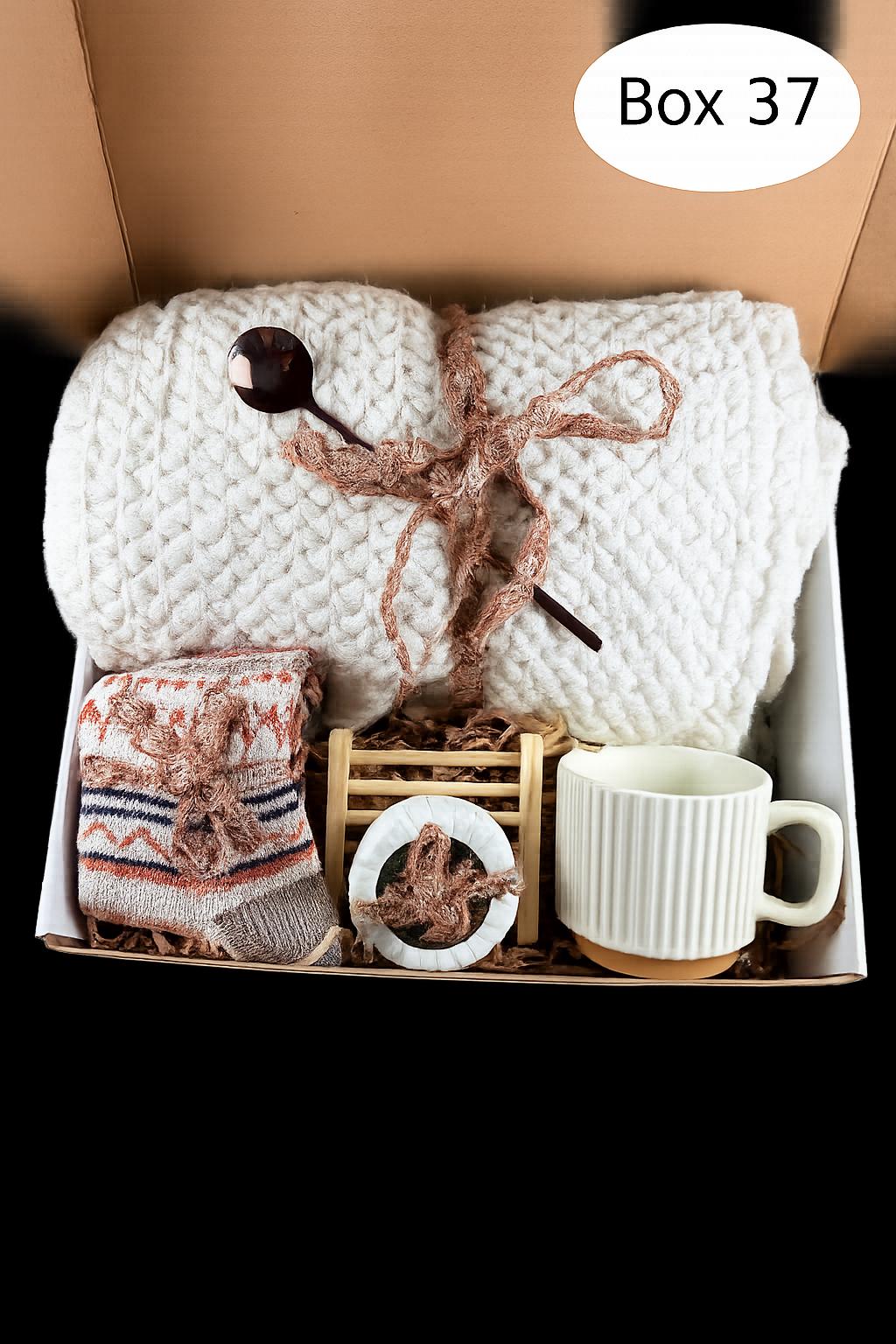 Hygge Pumpkin Fall Gift Box, Boo Basket, Spooky Season Gift, Cozy Fall Gift Set, Harvest Gift, Pumpkin Spice, Halloween Gifts