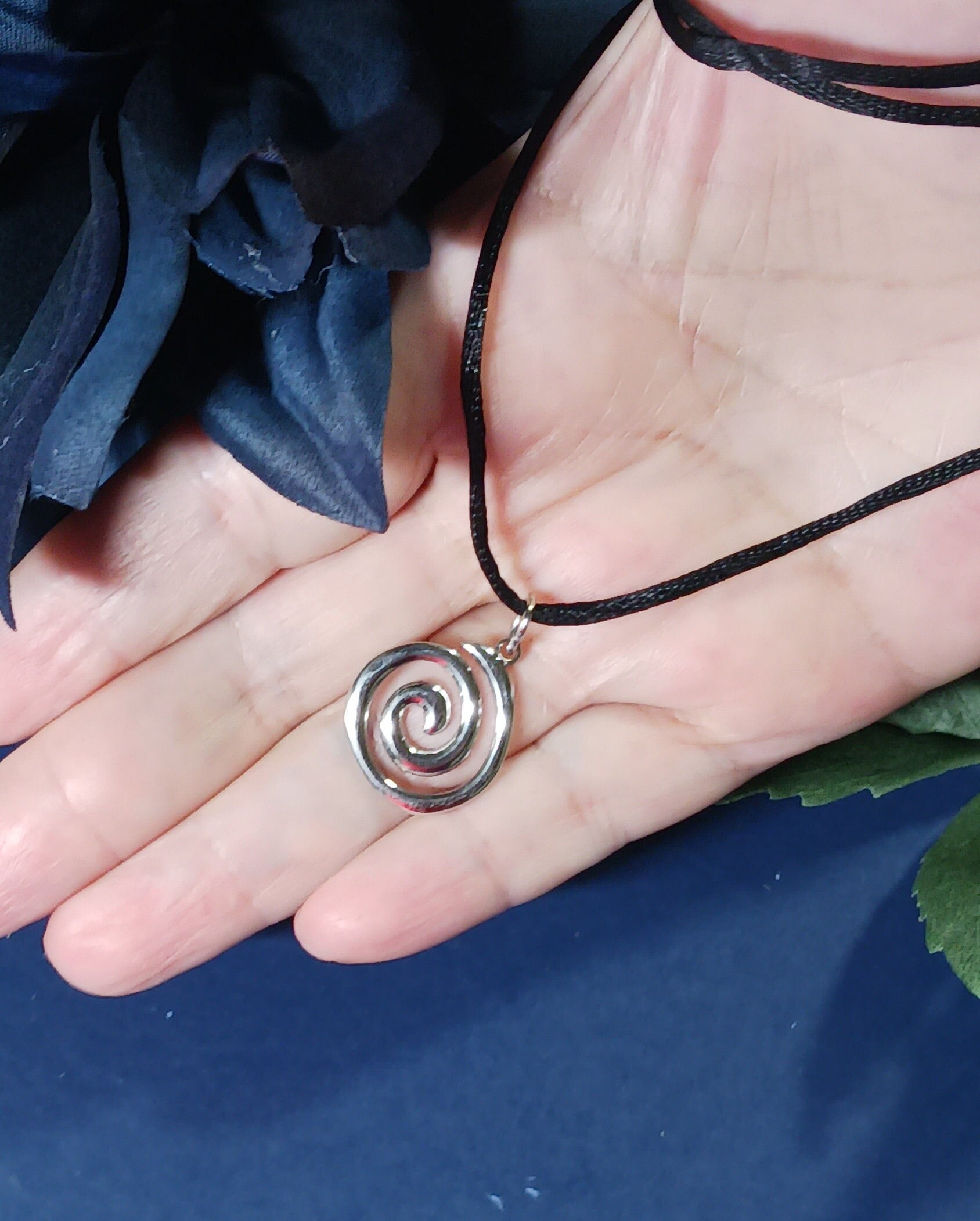 Swirl Necklace, Y2K necklace, Spiral necklace, Protection necklace, Gift for daughter, Talisman necklace, Amulet Necklace, Boyfriend necklace, Protection amulet, Adjustable length