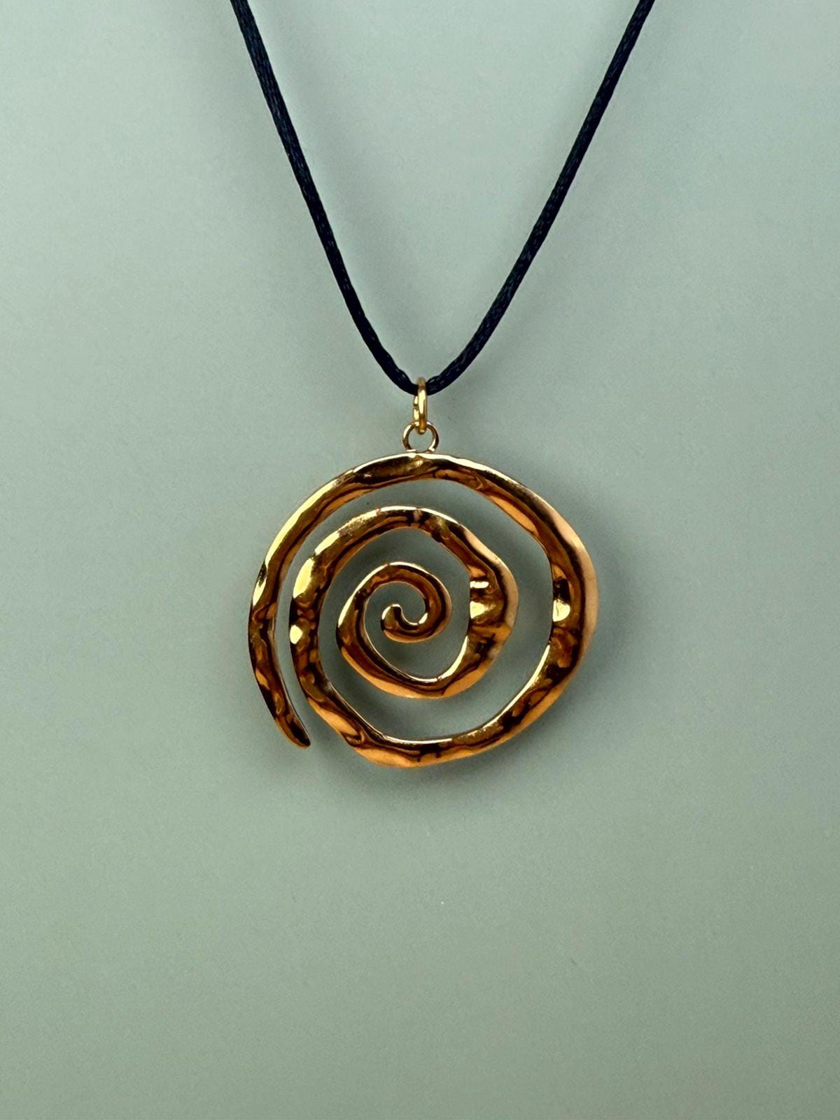 Swirl Y2K necklace, Spiral necklace, Protection necklace, Gift for daughter, Black cord choker, Round necklace, Girlfriend necklace, Adjustable Necklace,   Adjustable length, Sister Gift