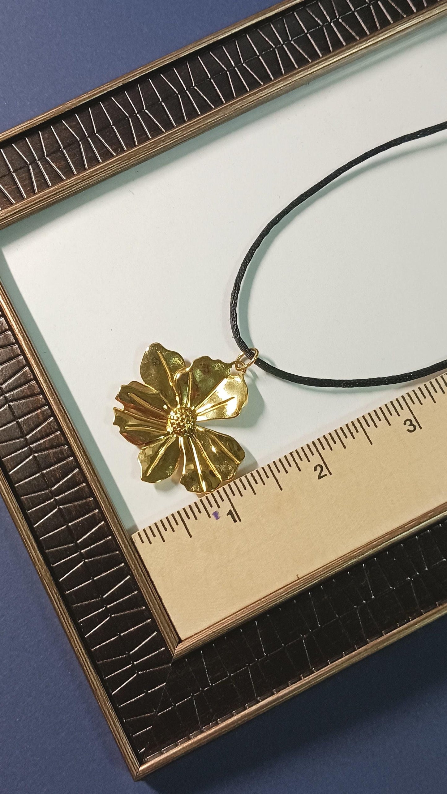 Flower Necklace, Y2K necklace, Big sister gift, Dainty flower necklace,  30th birthday, 40th birthday, 50th birthday, Girlfriend necklace, 25th birthday gift, 30th birthday gift, 40th birthday gift, Mama necklace, protection necklace