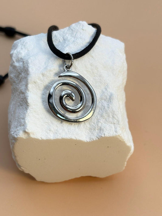 Spiral Pendant Necklace Silver Swirl Pendant Big sister Gift for Mom Wife Sister Her Charm Necklace Everyday Necklace Simple Y Necklace