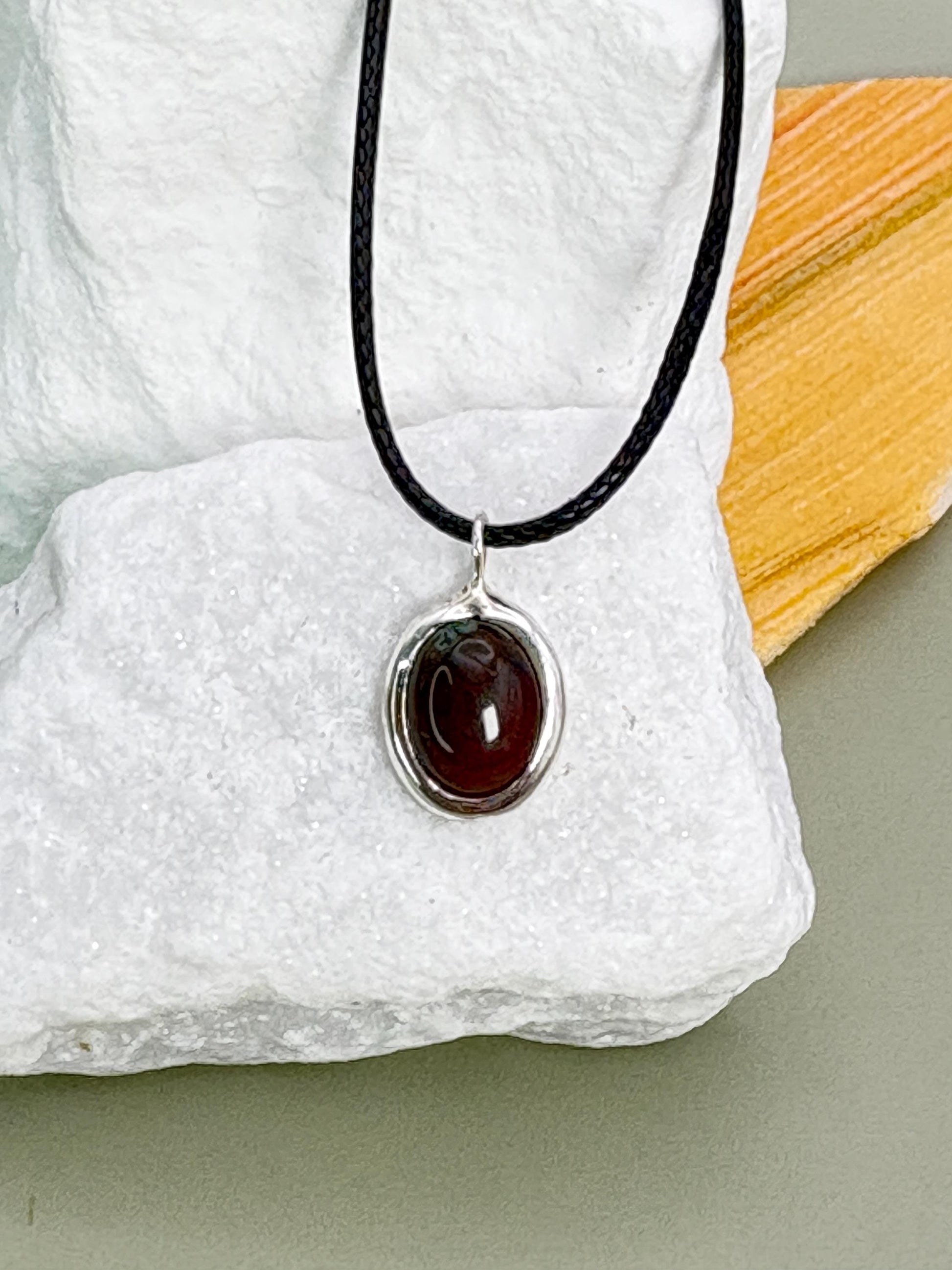 Carnelian necklace, Protection necklace, mother daughter gift, Sister in Law gift, gemstone necklace, Waterproof jewelry, Mom necklace, 18th birthday gift, 25th birthday gift, 30th birthday gift, Y2K jewelry, Sterling silver, Big sister gift