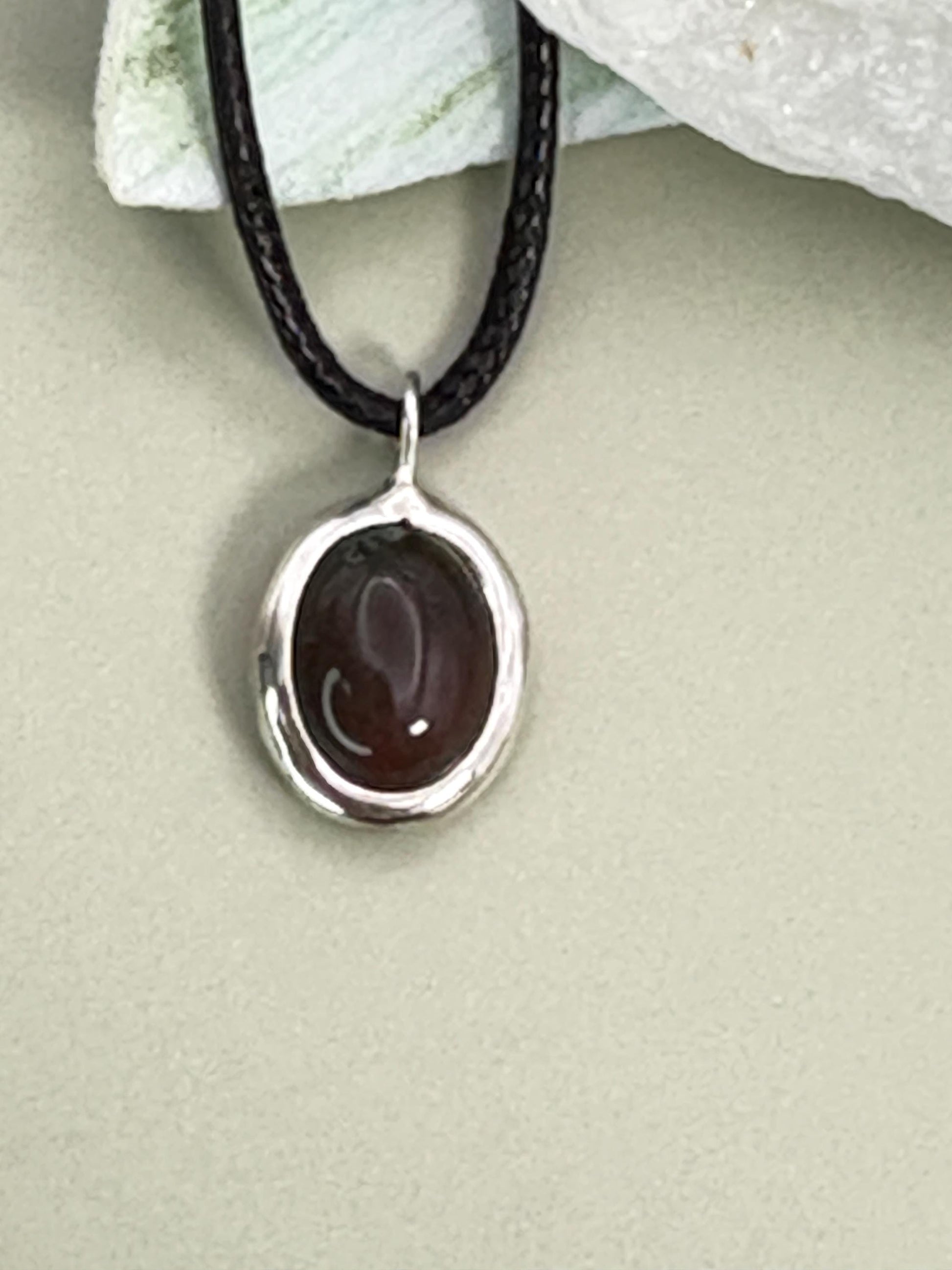 Carnelian necklace, Protection necklace, mother daughter gift, Sister in Law gift, gemstone necklace, Waterproof jewelry, Mom necklace, 18th birthday gift, 25th birthday gift, 30th birthday gift, Y2K jewelry, Sterling silver, Big sister gift