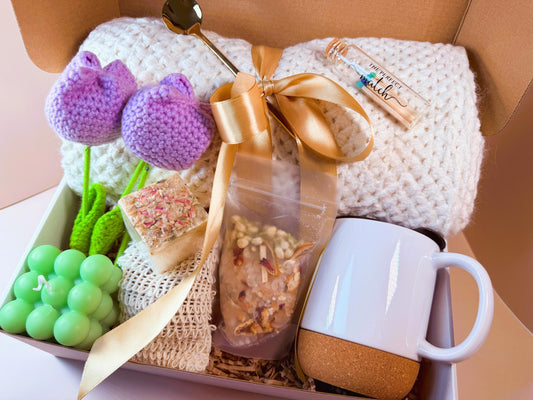 sunshine gifts, sending sunshine gifts, hug in the box, thinking of you care package, care package, cozy gift, extra cozy gift, hygge gift box, hygge gift basket, gift basket for her, hygge gift ideas, gifts for women, fall gifts for team, corporate gifts, appreciation gift, gifts for her, holiday gifts, holiday gift basket, valentine&#39;s gifts, valentine&#39;s day gift box, holiday gifts for women, corporate gifts, employee gift box, get well care package, gift basket for mom gift box for bes