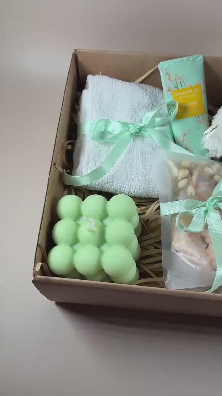 Luxury Care Package for Her – Spa Gift Set with Handmade Bath Salts, Soap and Pamper Treats – Comfort & Self-Care Gift
