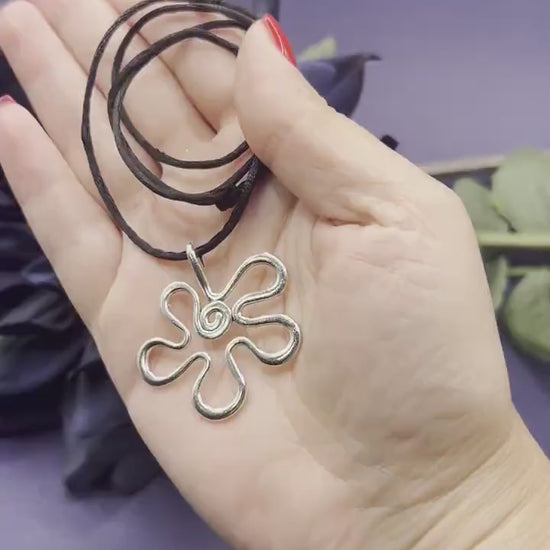 Minimalist Flower Statement Necklace: Adjustable Cord, Sister Gift