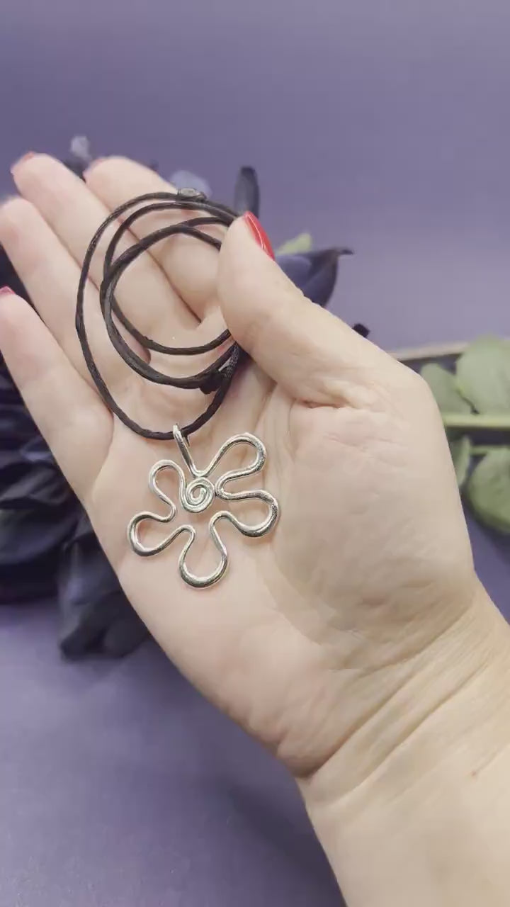 Minimalist Flower Statement Necklace: Adjustable Cord, Sister Gift