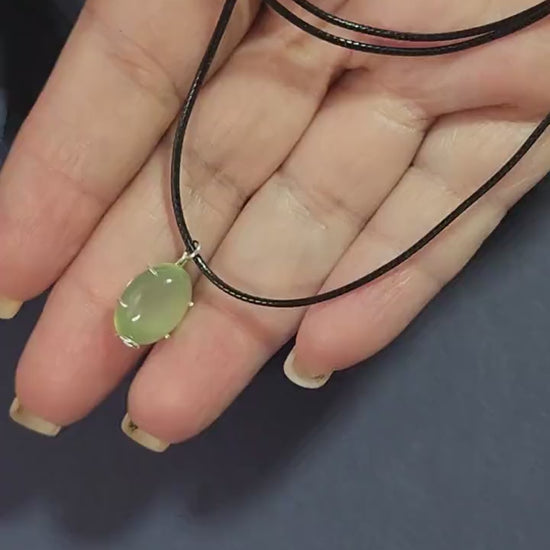 Peridot Protection Gemstone Necklace Y2K estate jewelry