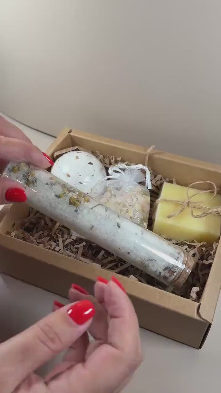 Winter Hygge Gift Basket, New Yer Box for Her, Cozy Christmas Care Package